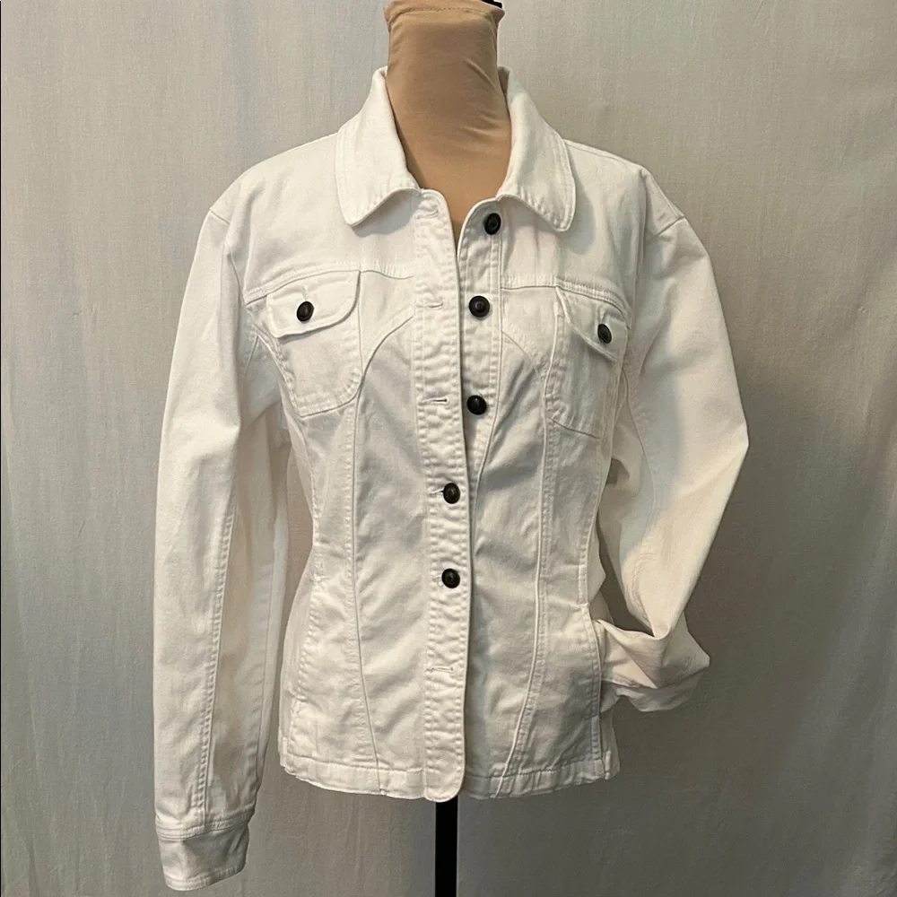 A.M.I White Denim Jacket - Black Button Detail | Size XL - Picture 1 of 6